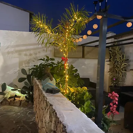 Residencial El Guaidil * Triquivijate