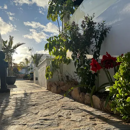 Residencial El Guaidil Apartment *