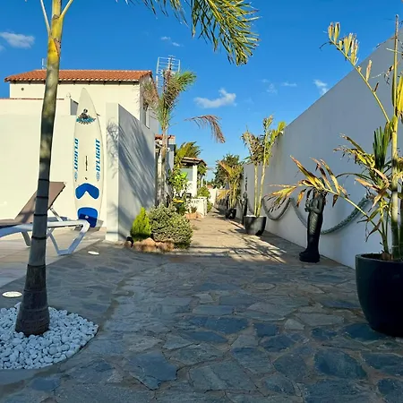 Residencial El Guaidil Apartment Triquivijate