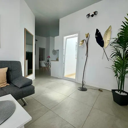 Apartment Residencial El Guaidil *