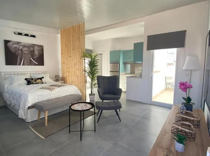 Residencial El Guaidil Апартаменты Трикивихате