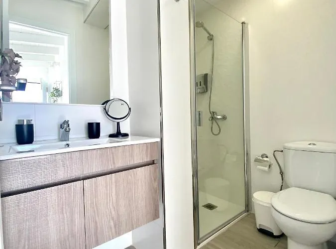 Residencial El Guaidil * Triquivijate