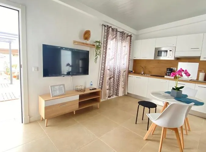 Residencial El Guaidil Апартаменты Трикивихате