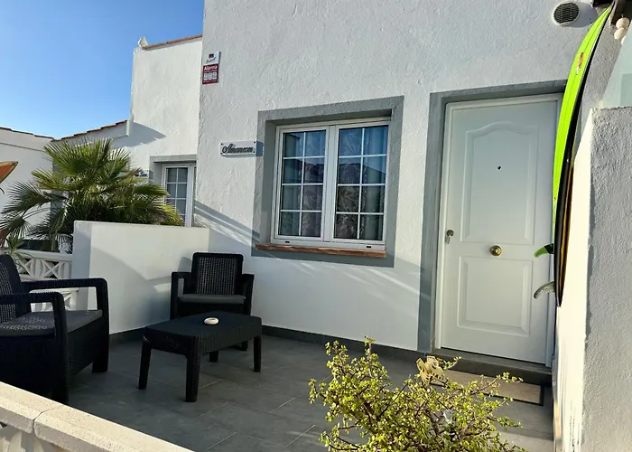 Residencial El Guaidil Апартаменты *