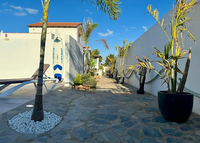 Residencial El Guaidil Апартаменты Трикивихате