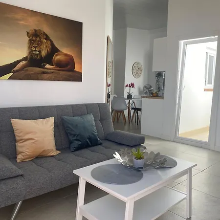 Residencial El Guaidil Апартаменты *