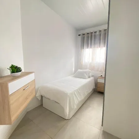 Residencial El Guaidil Apartament
