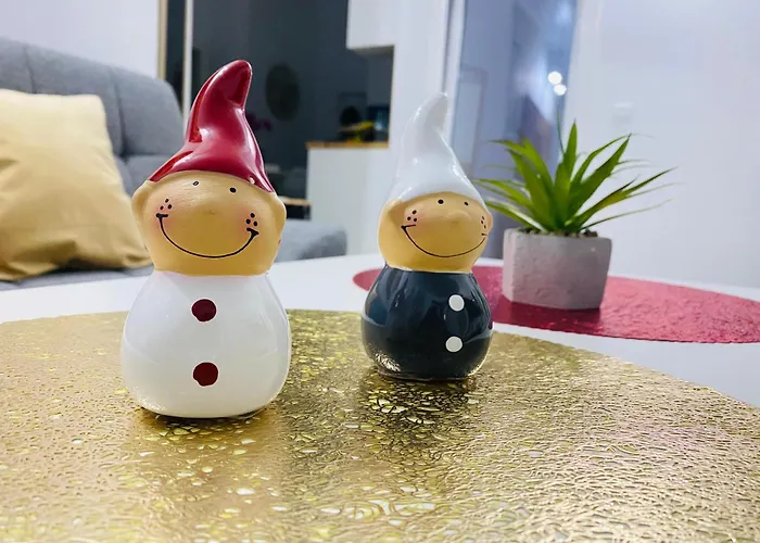 Residencial El Guaidil * Triquivijate