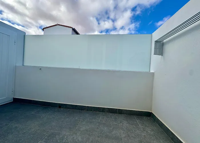 Residencial El Guaidil * Triquivijate